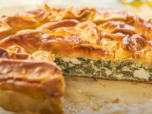 Spanakopita (Greek Spinach Pie)