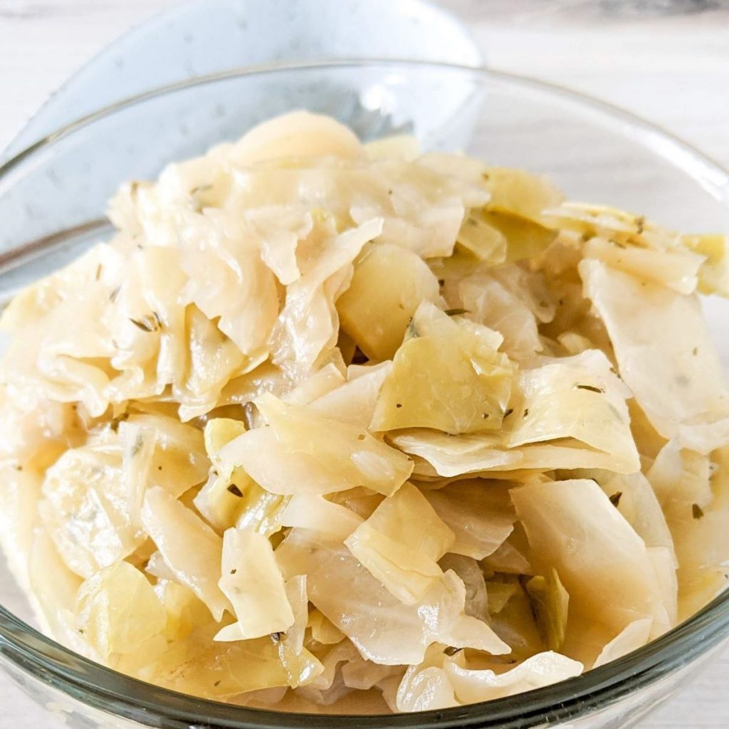 Spiced Ginger Beer Slow Cooker Cabbage Recipe