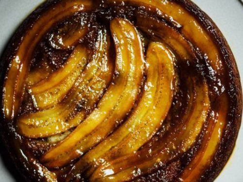 Sticky Upside-Down Banana Cake