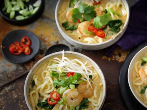 Thai Prawn & Peanut Noodle Soup