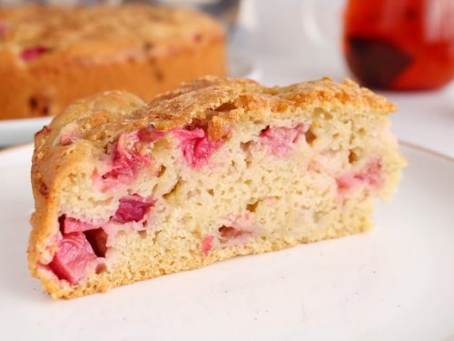 Vegan Rhubarb & Custard Bake