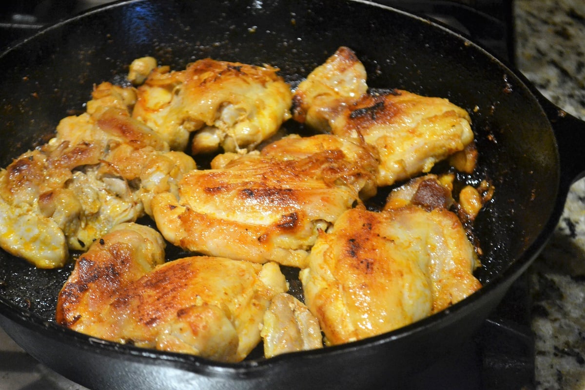 how-to-pan-fry-boneless-chicken-thighs