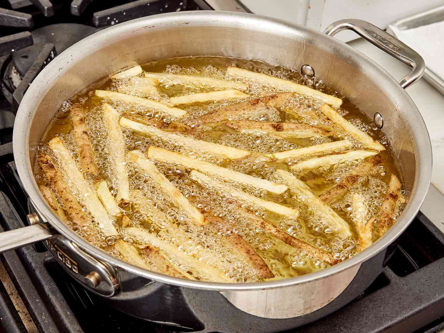 how-to-pan-fry-frozen-fries