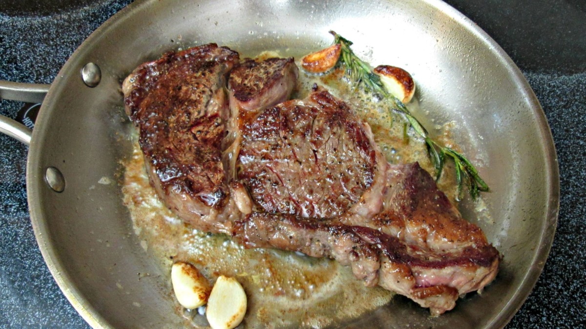 how-to-pan-fry-inch-thick-ribeye-medium-rare