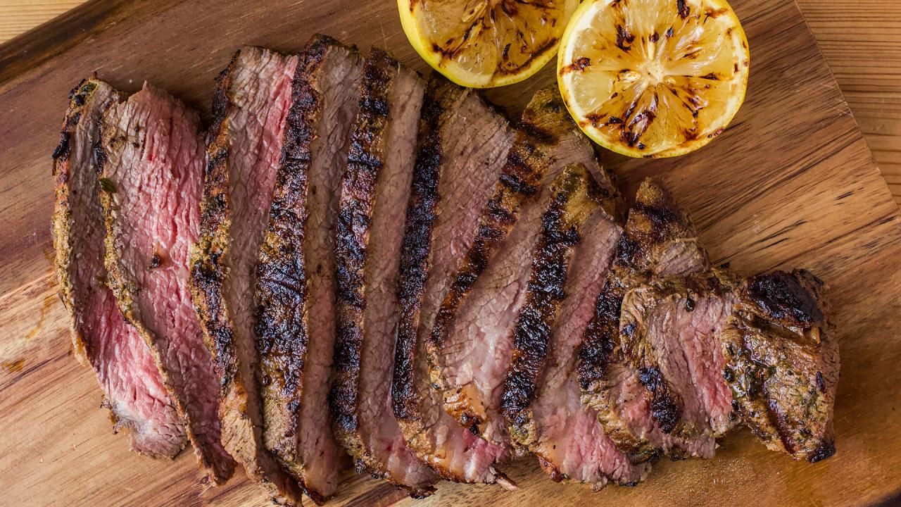 how-to-pan-fry-tri-tip-steak