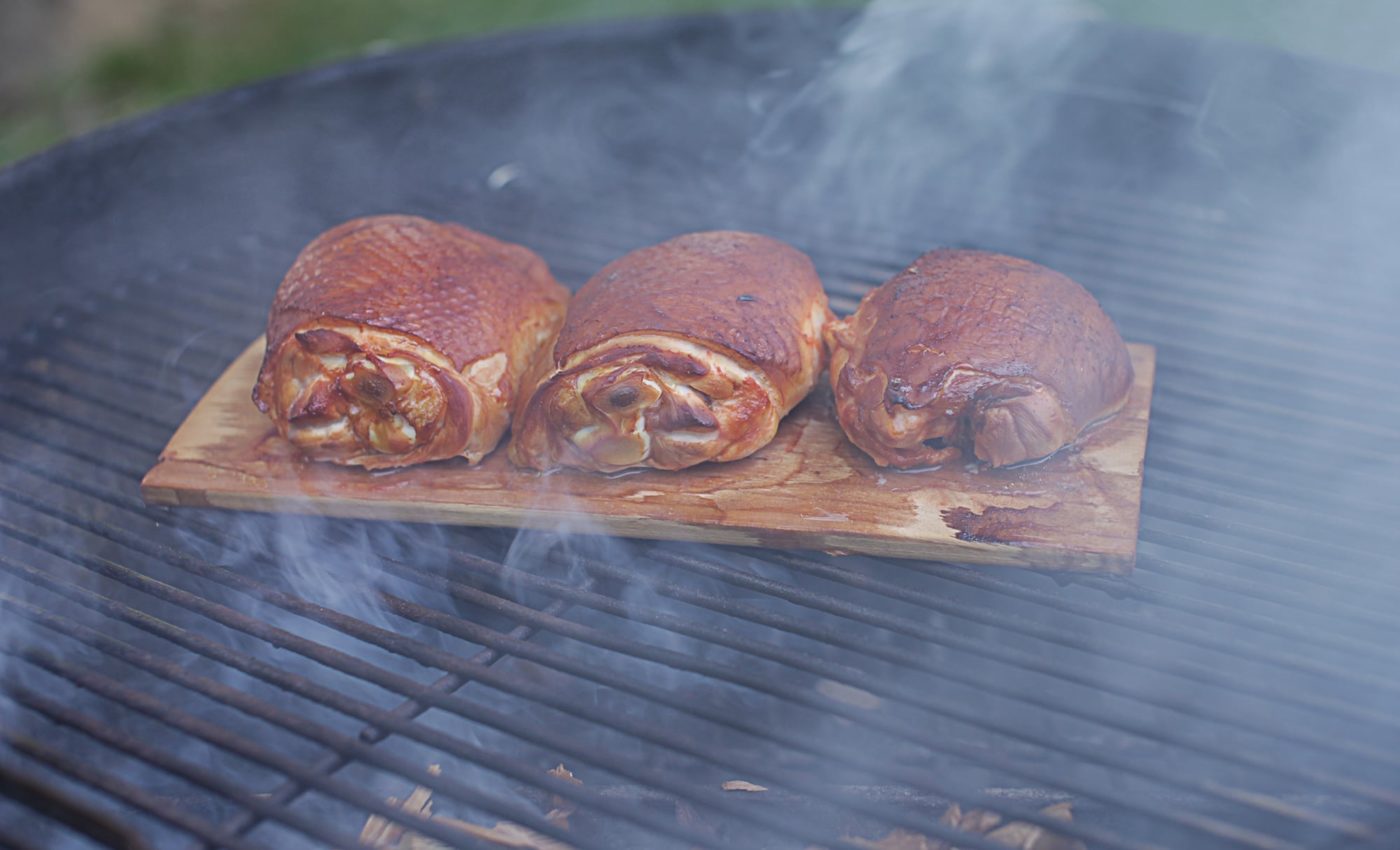 how-to-smoke-chicken-in-a-wood-smoker