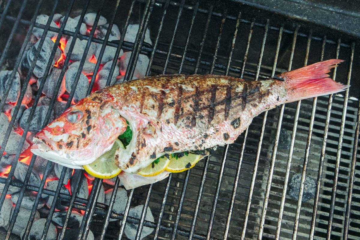 how-to-smoke-fish-on-a-propane-grill