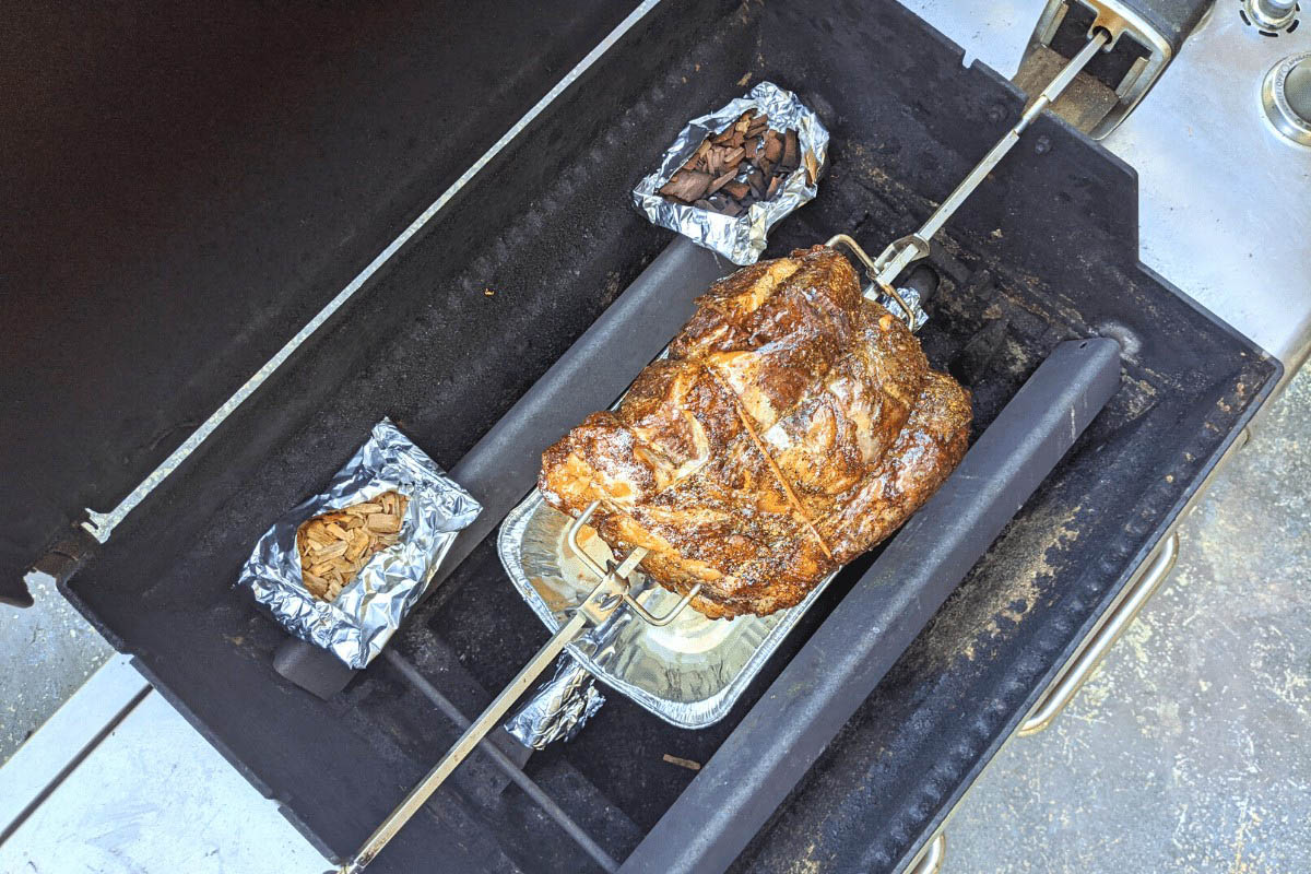 how-to-smoke-meat-in-a-gas-grill