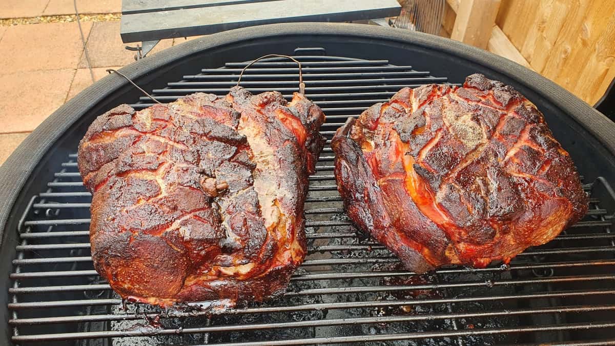 how-to-smoke-pork-butt-in-an-acorn-grill