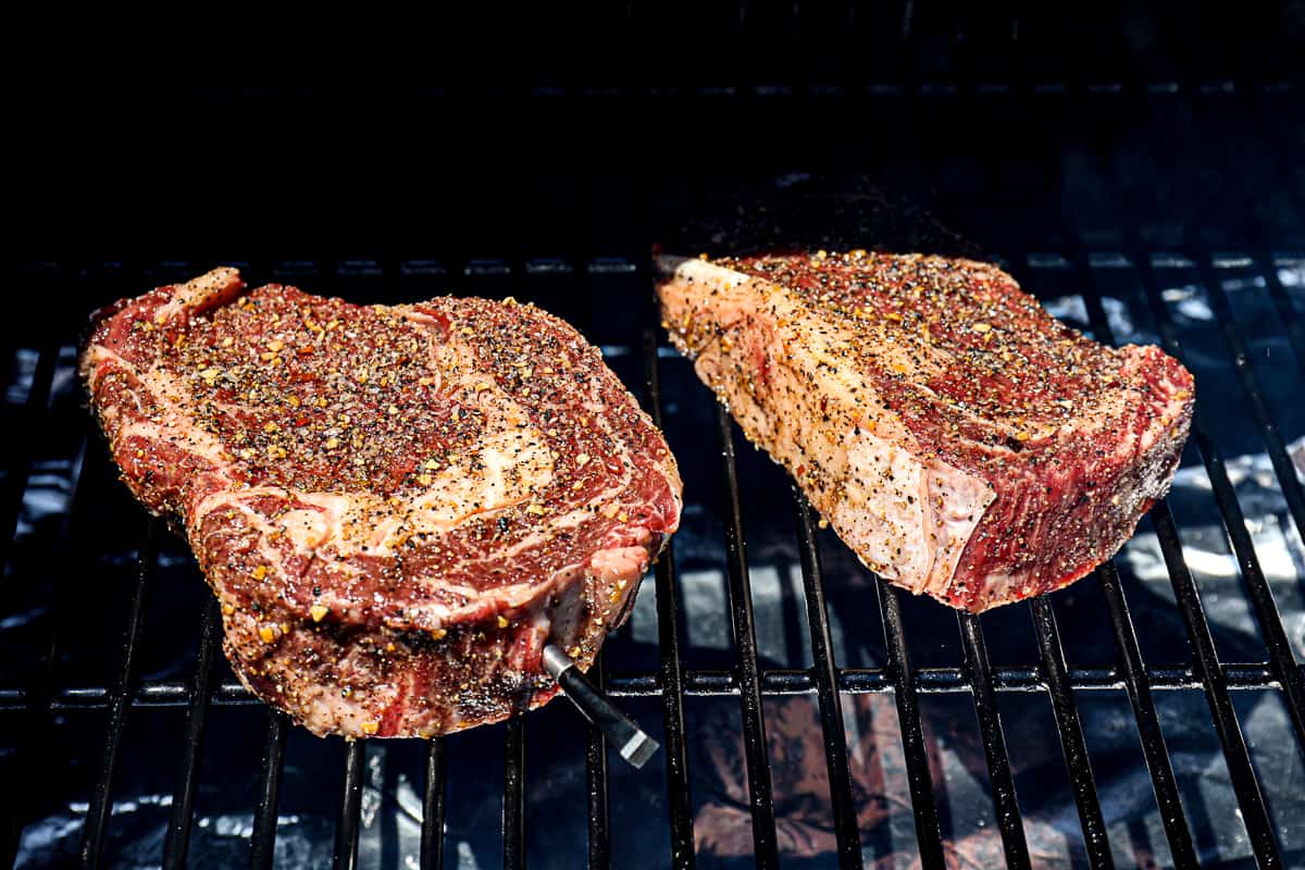 how-to-smoke-steak-on-traeger