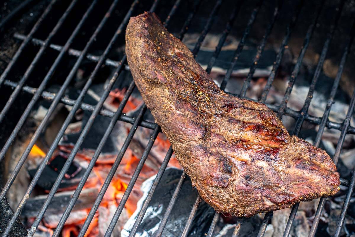 how-to-smoke-tri-tip-in-a-smoker-grill