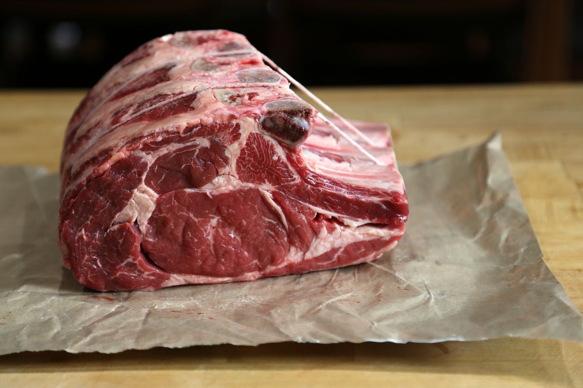 how-to-truss-a-bone-in-prime-rib-roast