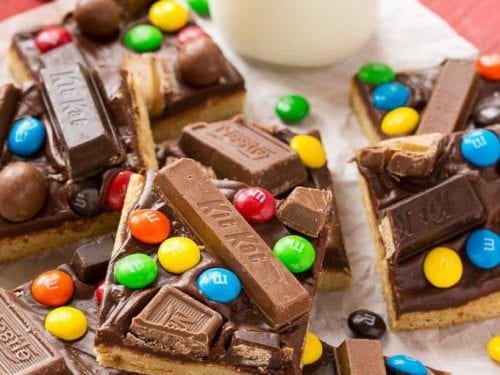 candy bar blondies recipe