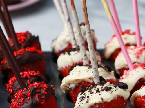 brownie truffle-stuffed strawberries recipe