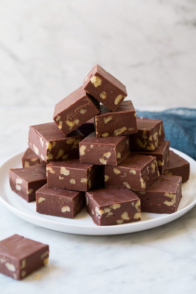 Easy Microwave or Stovetop Fudge Recipe