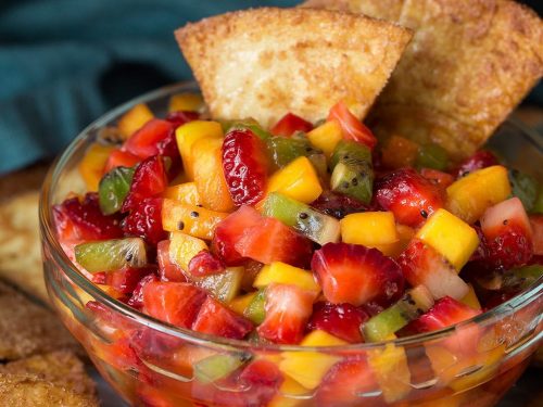 fruit salsa with baked cinnamon sugar chips recipe