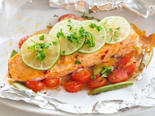 easy salmon foil packets with vegetables recipe