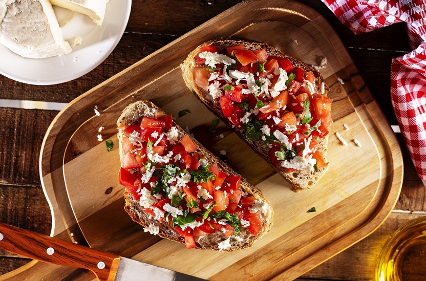 caprese bruschetta