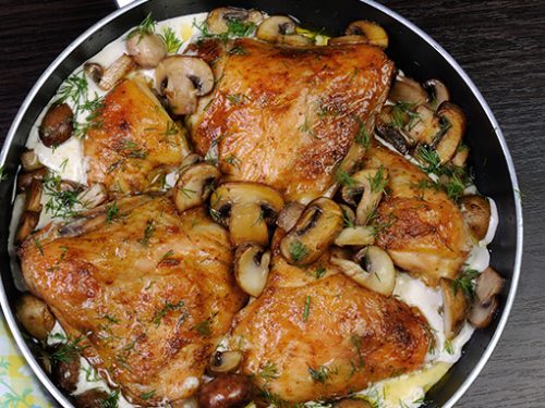 delicious skillet chicken with creamy mushroom