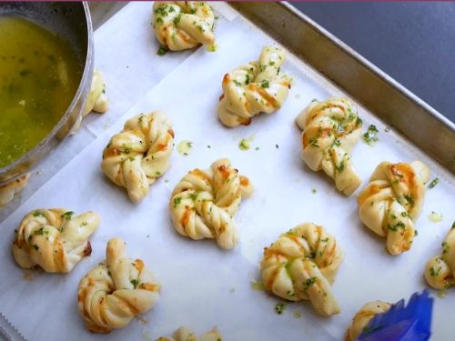 rosemary garlic knots recipe