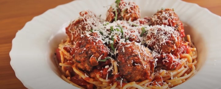 easy meatball pasta