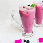 cabbage and berry purple smoothie recipe