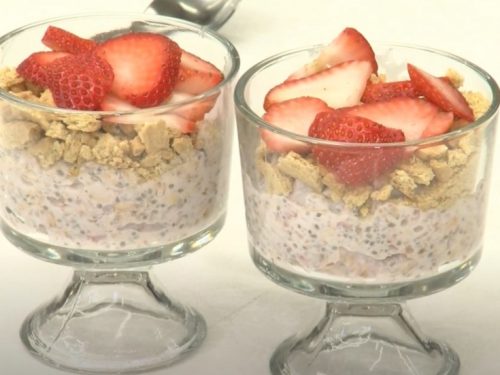 strawberry-raspberry oatmeal cheesecake smoothie recipe