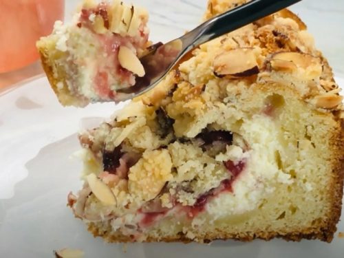 strawberry cream cheese coffee cake recipe