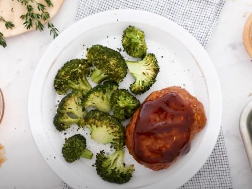 sheet pan turkey meatloaf and broccoli recipe