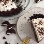 creamy chocolate cookie pie recipe