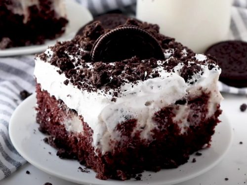 Oreo Pudding Poke Cake Recipe