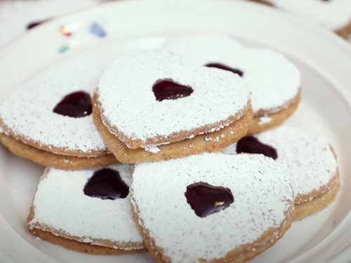 Pecan Linzer Cookies with Cherry Filling Recipe