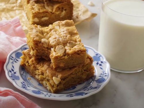 White Chocolate and Caramel Blondies Recipe