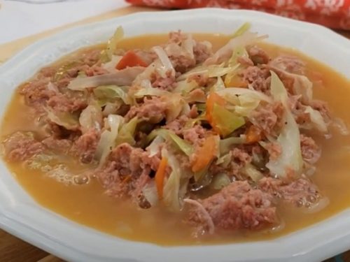 slow cooker corned beef and cabbage soup recipe