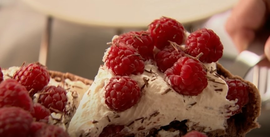 Double Chocolate Pavlova Recipe