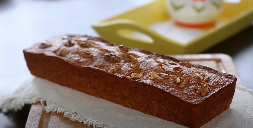 Banana Bread with Coconut and Pecans Recipe