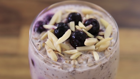 chia pudding with blueberries and almonds recipe