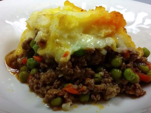 Garlic Mashed Potatoes and Beef Bake Recipe