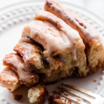 giant cinnamon roll cake recipe