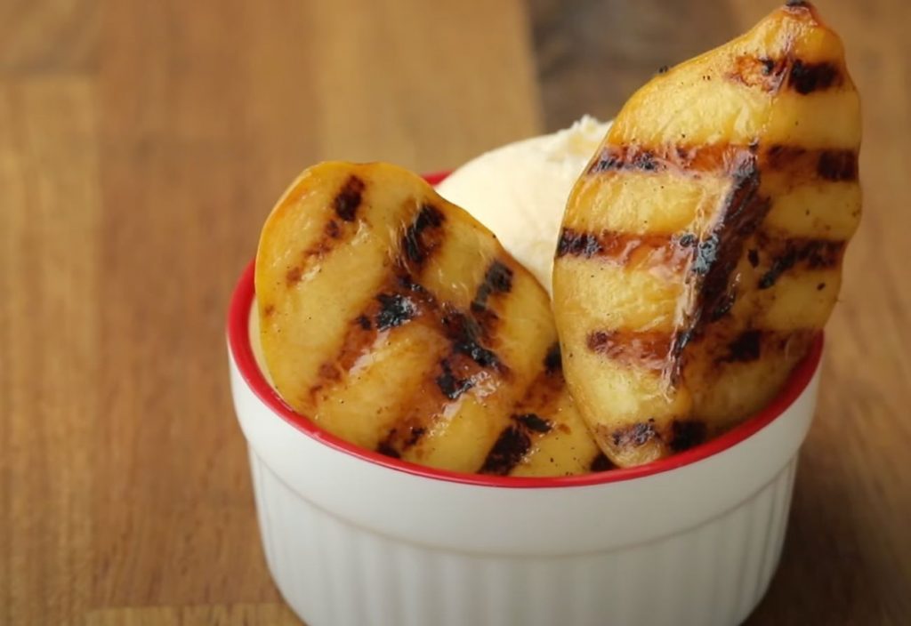 grilled nectarine sundaes