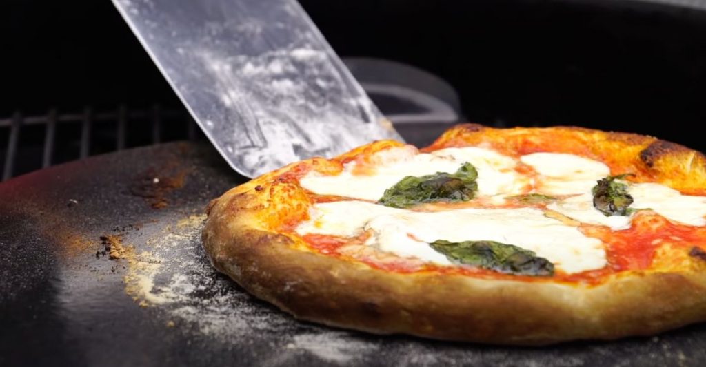 Grilled Pizza Margherita Recipe