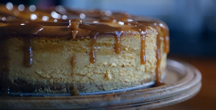 Pumpkin Cheesecake with Caramel Sauce Recipe