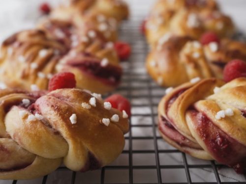 raspberry jam sweet rolls recipe