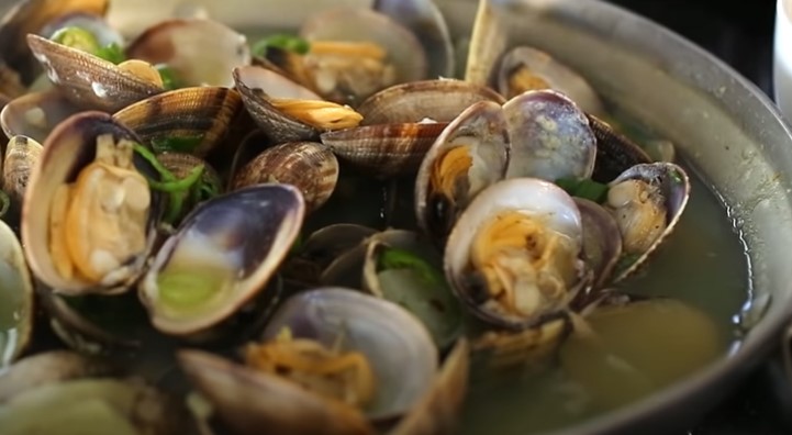 littleneck clam soup with butter beans and saffron recipe