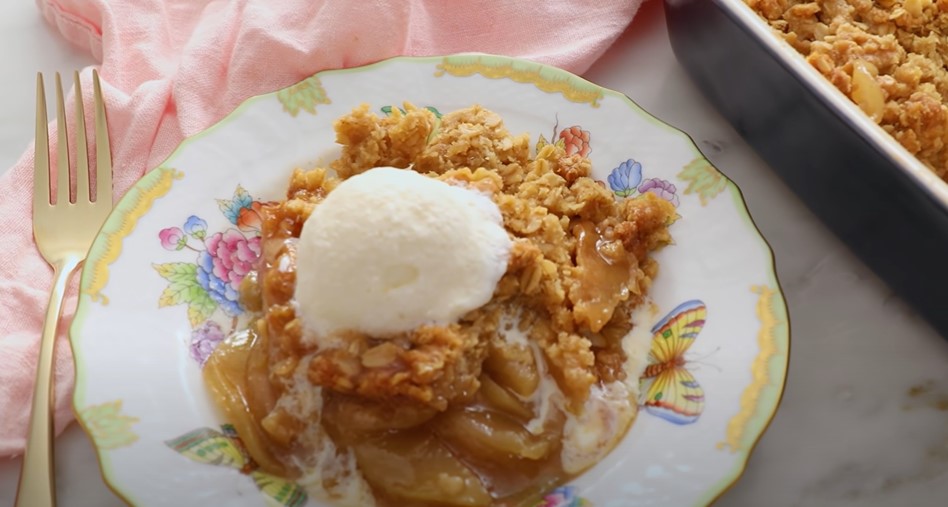 apple crisp with granola topping recipe