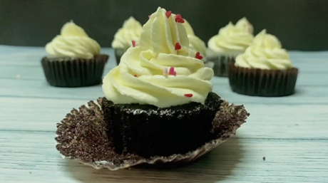 chocolate white chocolate cupcakes recipe