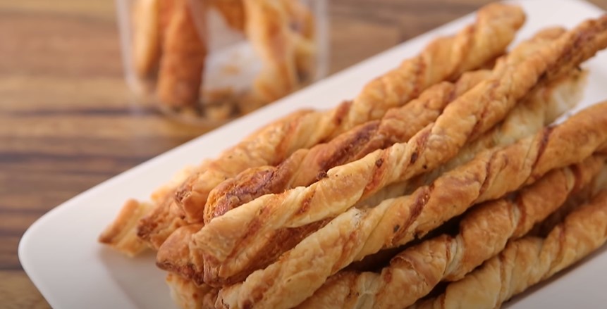 Parmesan Cheese Twists Recipe