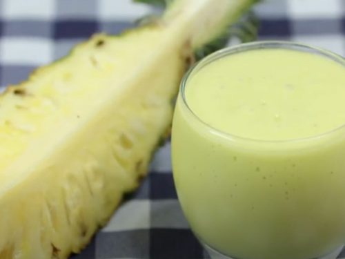 Pineapple Avocado Green Smoothie Recipe