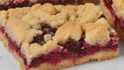 sour cream cranberry bars recipe