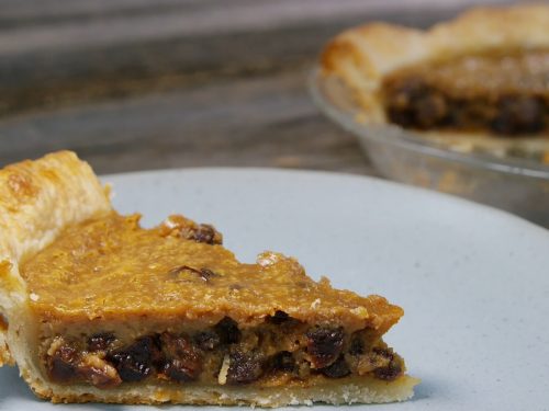 Simple Sour Cream Raisin Pie Recipe